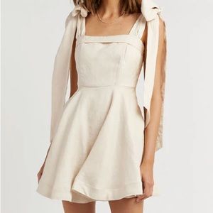 DISSH | AISLE PEARL LINEN BOW MINI DRESS - 6 / CREAM (NWT)